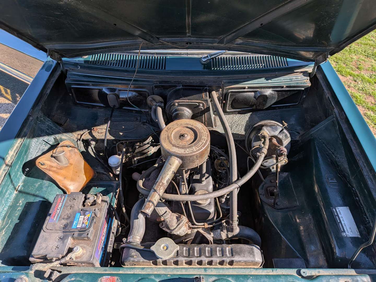 <p>1967 VAUXHALL VIVA SL</p>