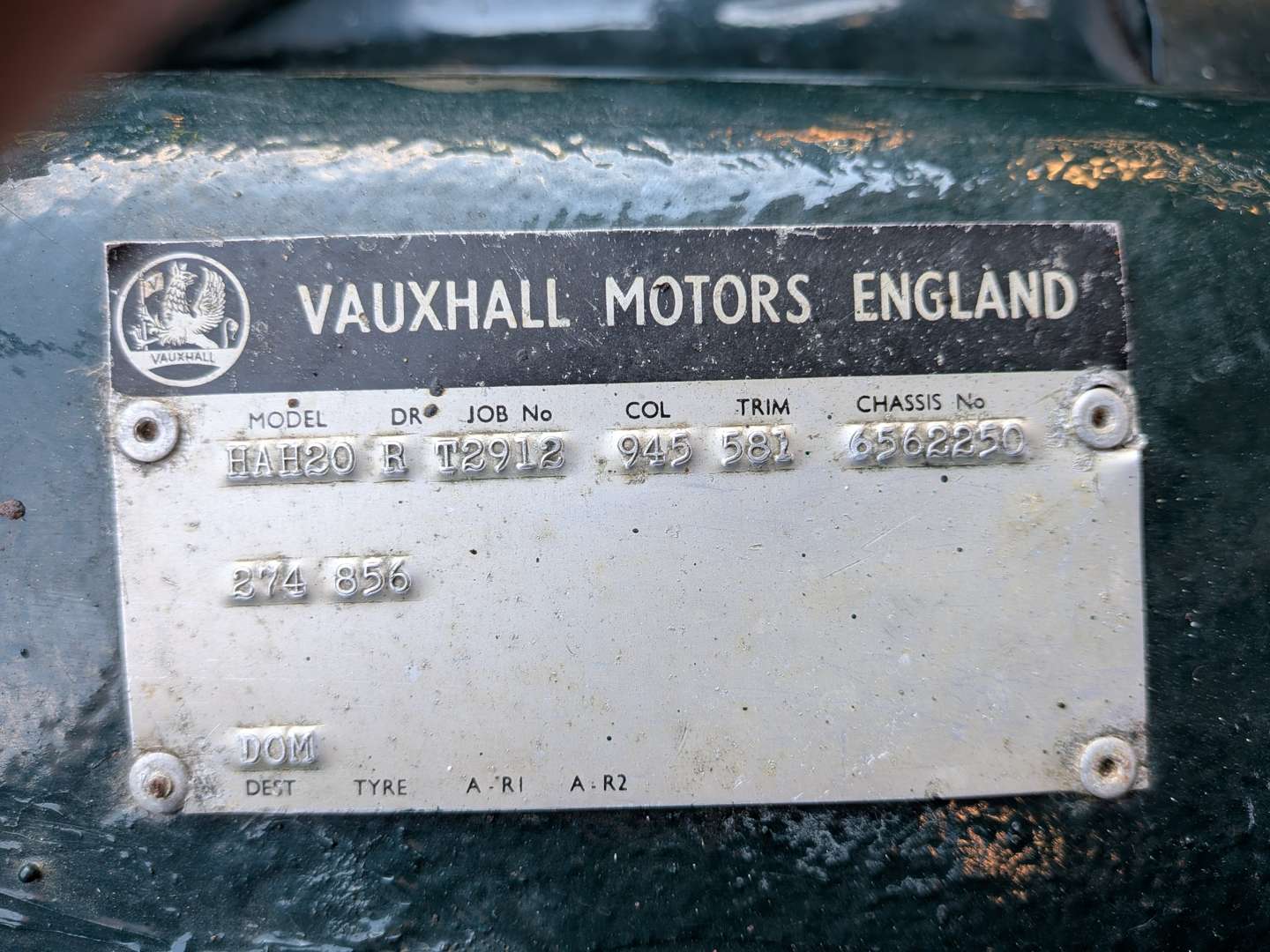 <p>1967 VAUXHALL VIVA SL</p>