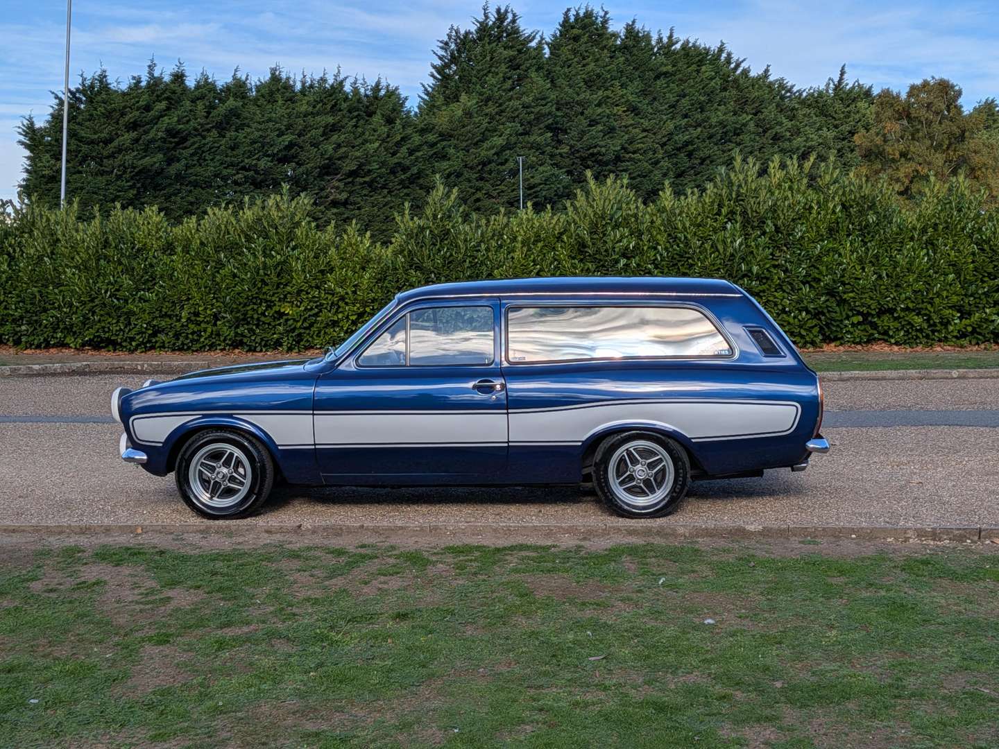 <p>1972 FORD ESCORT ESTATE</p>