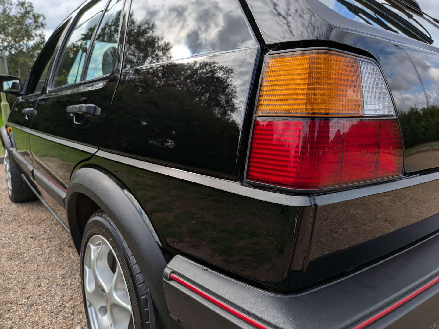 <p>1989 VW GOLF GTI MK2</p>