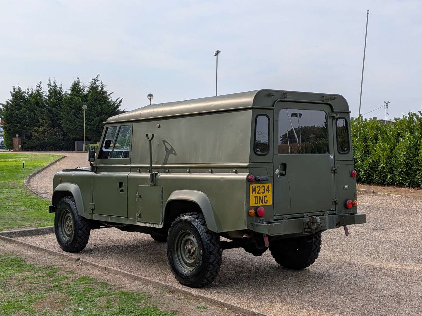 <p>1995 LAND ROVER DEFENDER 110</p>