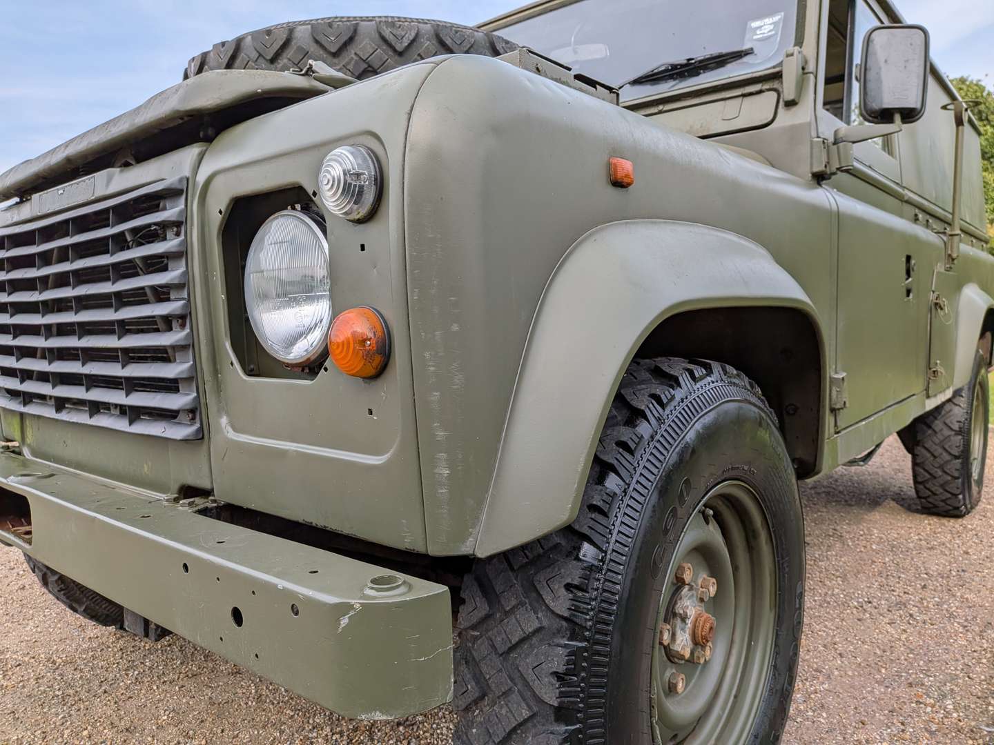 <p>1995 LAND ROVER DEFENDER 110</p>