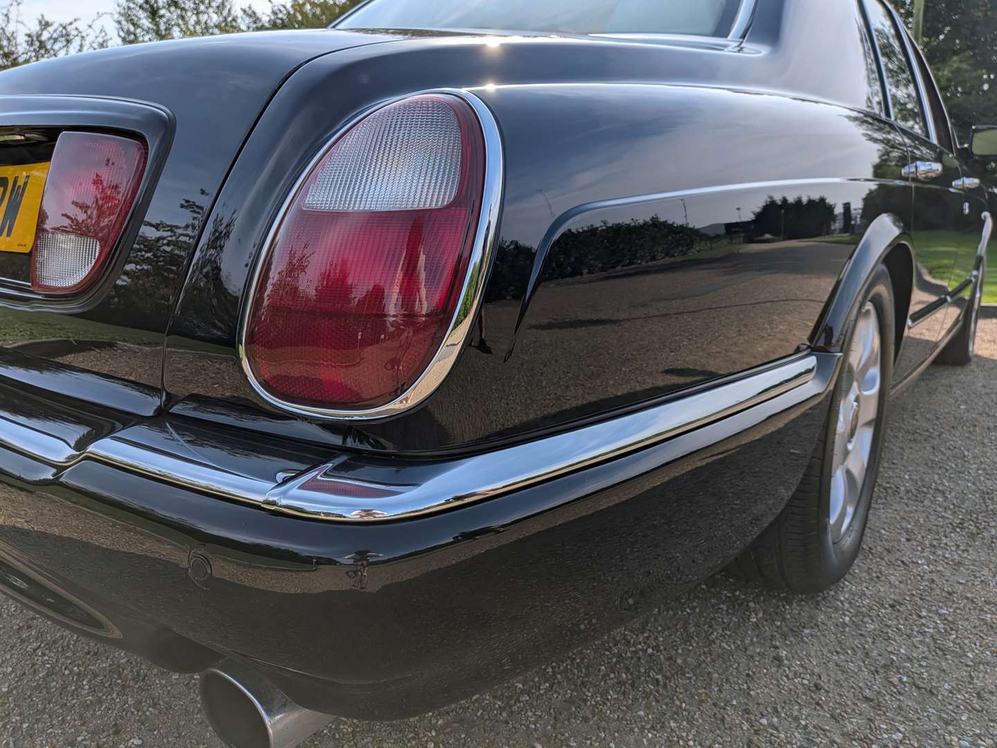<p>1998 BENTLEY ARNAGE</p>