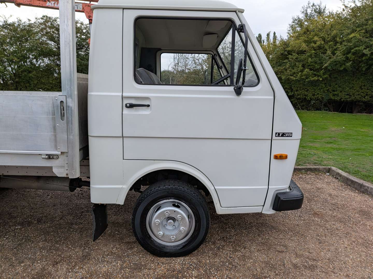 <p>1989 VW LT35 DROPSIDE</p>