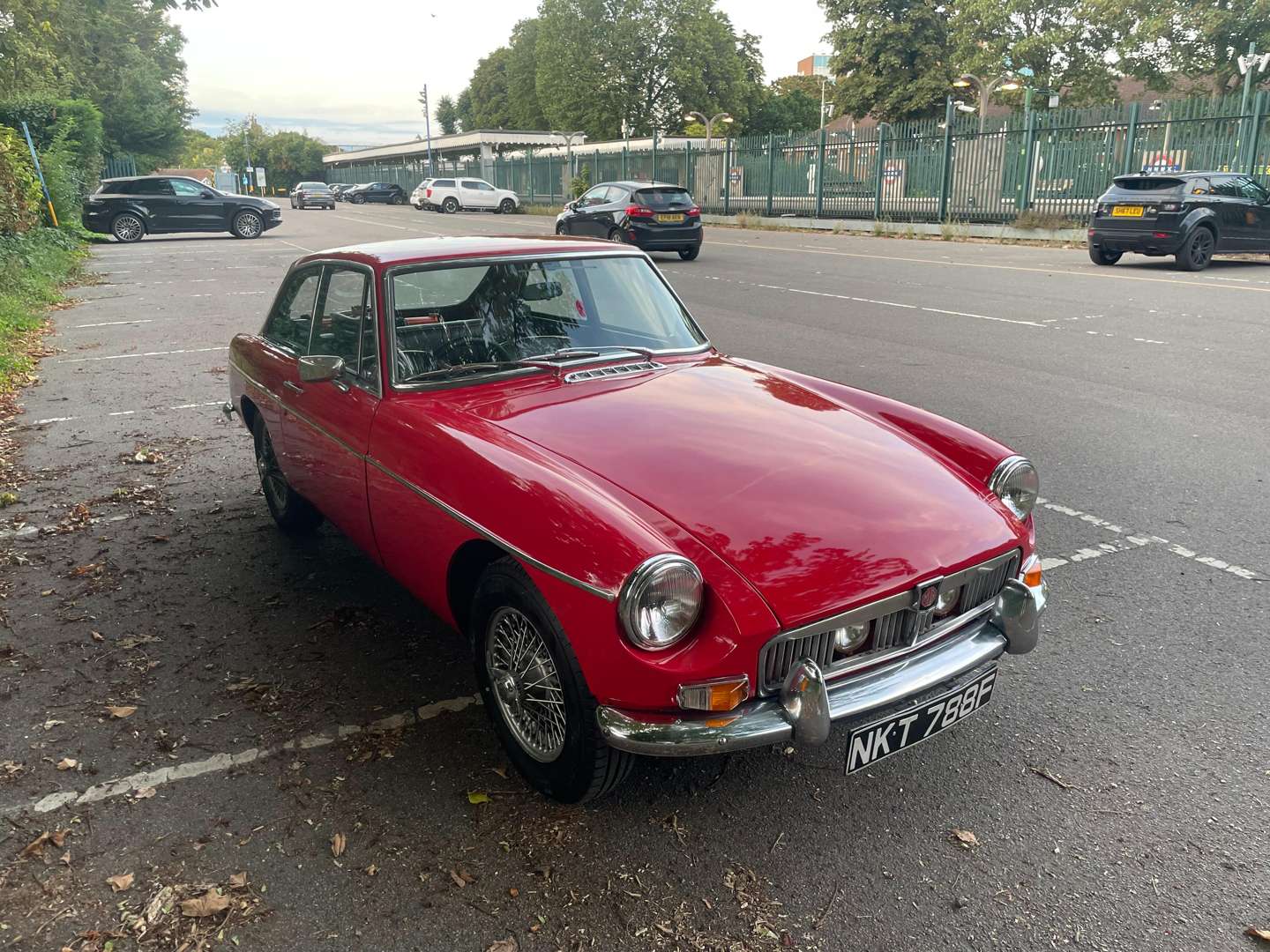 <p>1968 MG B GT</p>