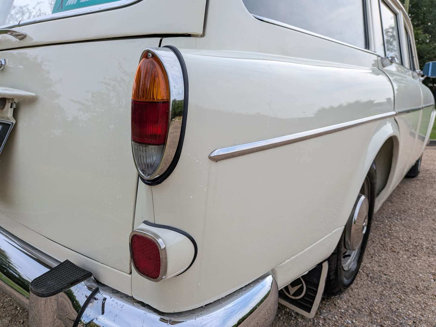 <p>1968 VOLVO 121 AMAZON ESTATE</p>