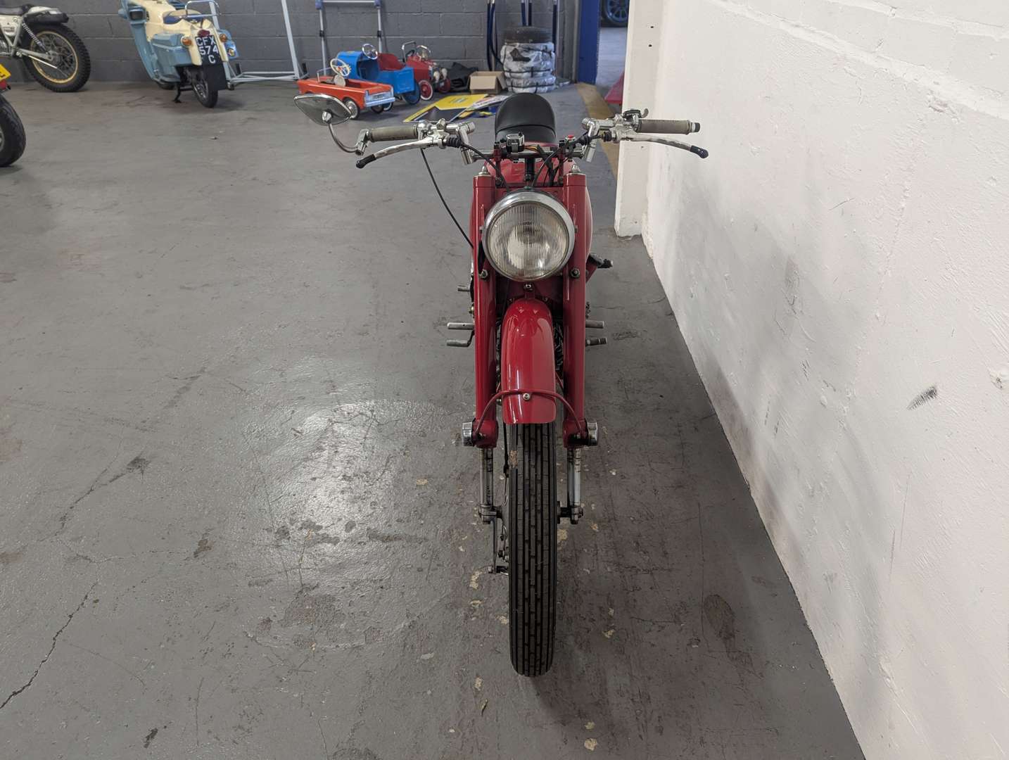 <p>1953 MOTO GUZZI FALCONE SPORT</p>