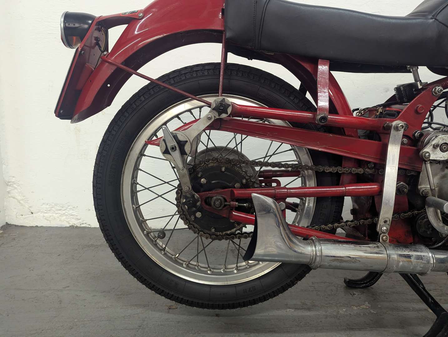<p>1953 MOTO GUZZI FALCONE SPORT</p>