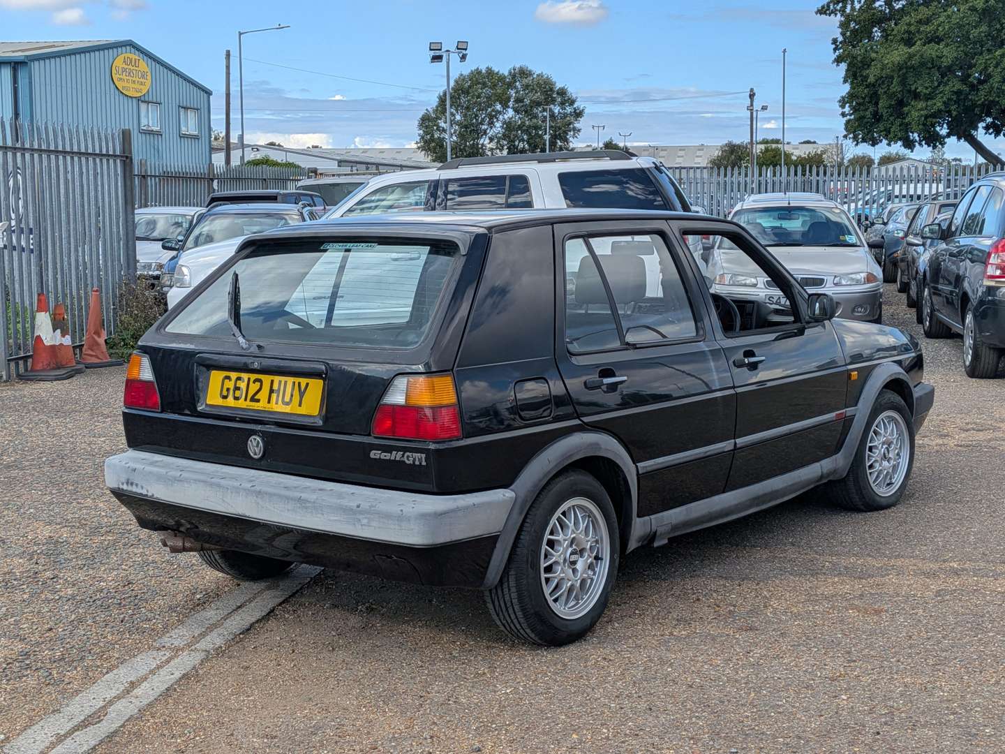 <p>1990 VW GOLF GTI MK2</p>