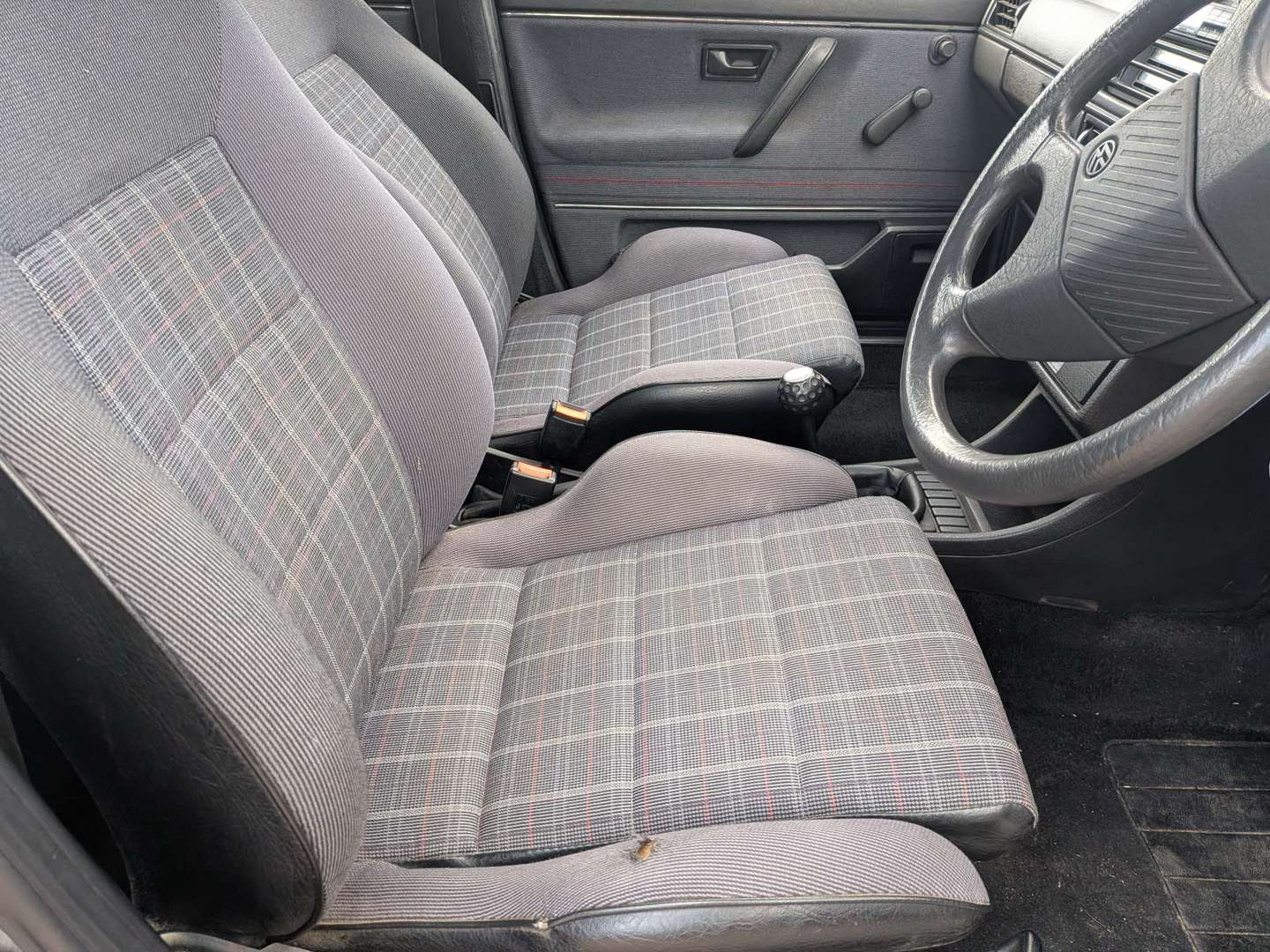 <p>1990 VW GOLF GTI MK2</p>