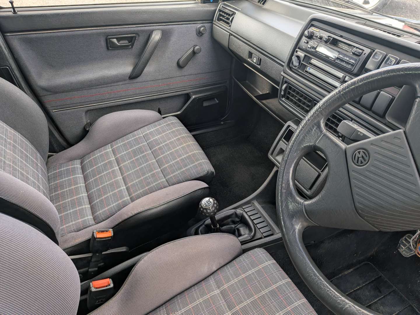 <p>1990 VW GOLF GTI MK2</p>