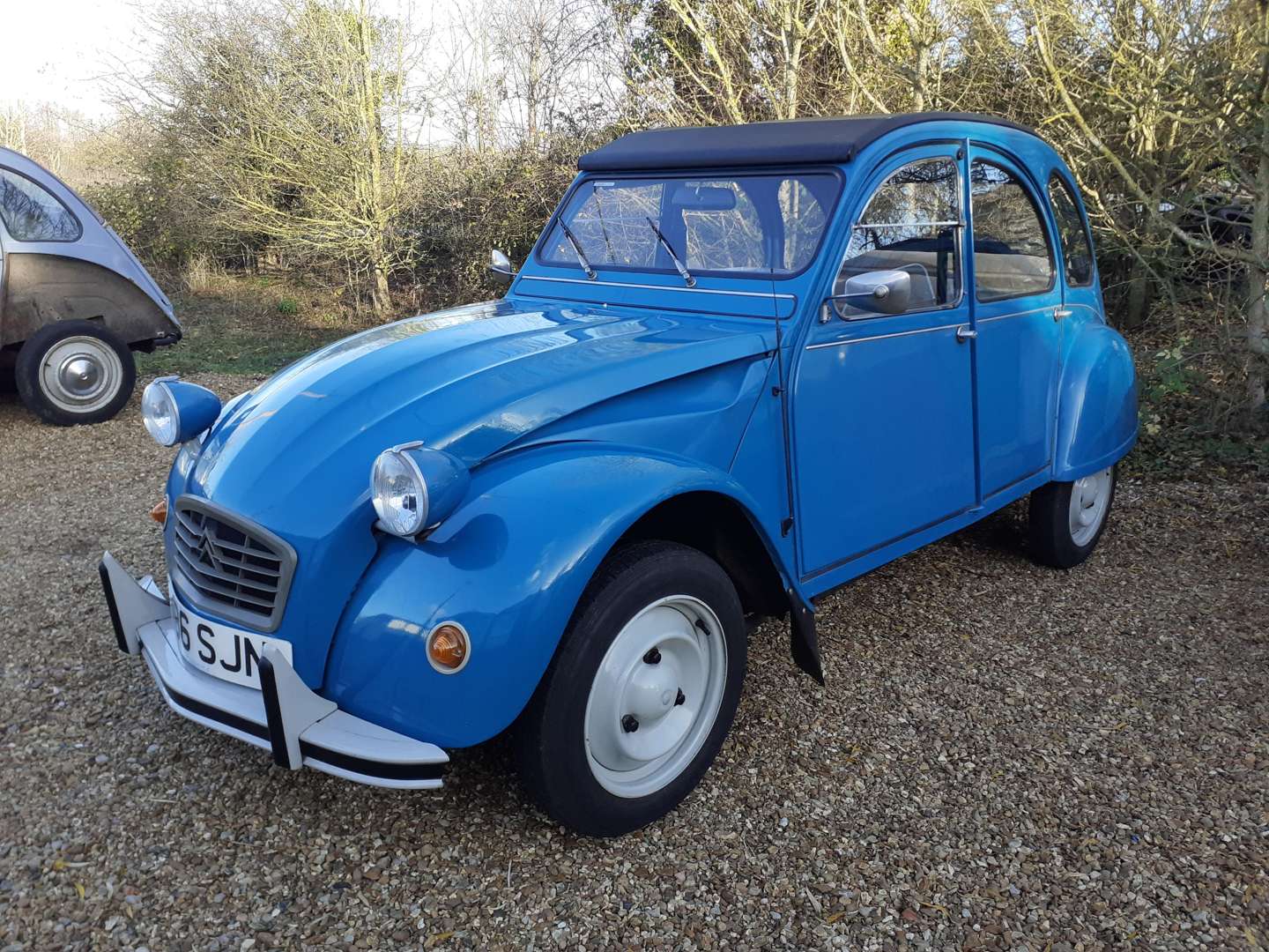 <p>1984 CITROEN 2CV6 SPECIAL</p>
