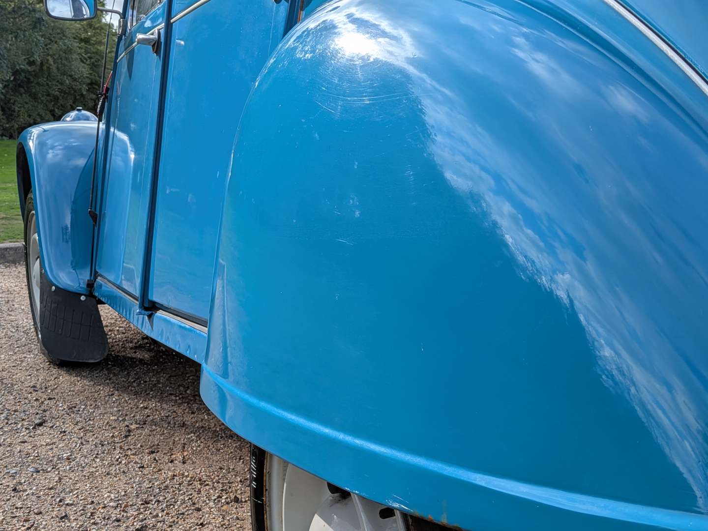 <p>1984 CITROEN 2CV6 SPECIAL</p>