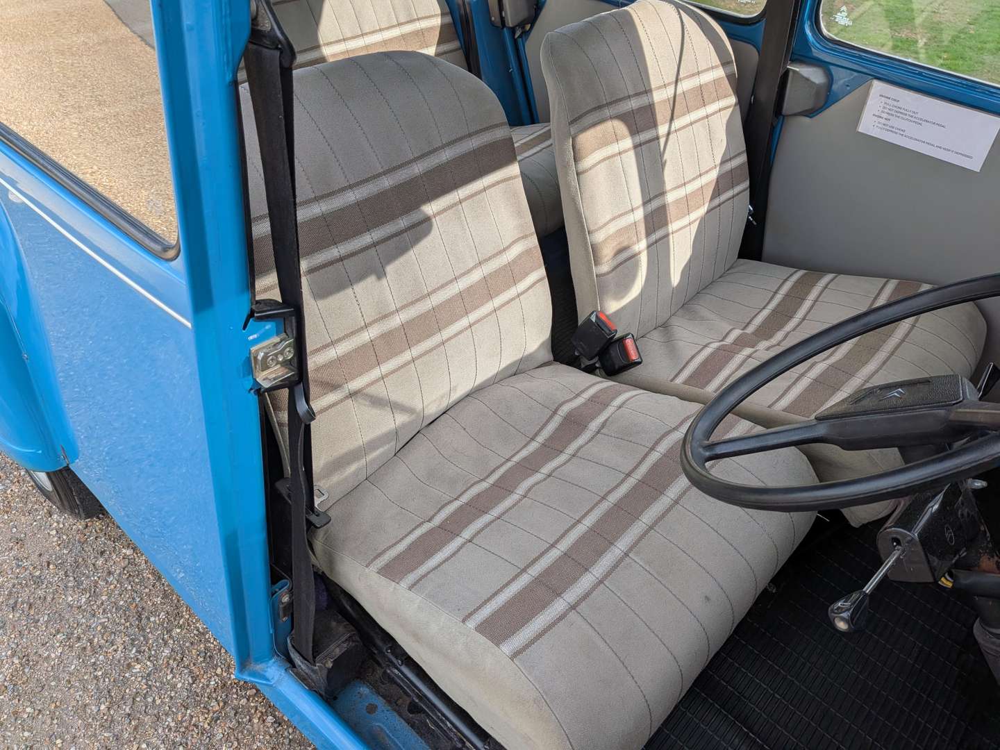 <p>1984 CITROEN 2CV6 SPECIAL</p>