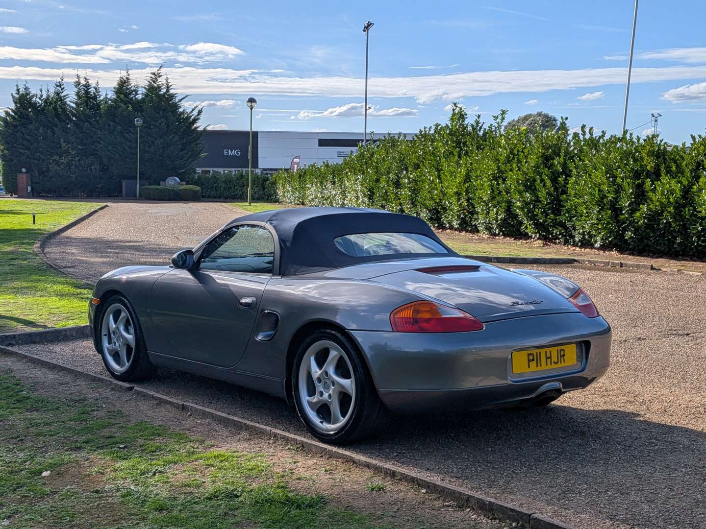 <p>2002 PORSCHE BOXSTER 2.7</p>