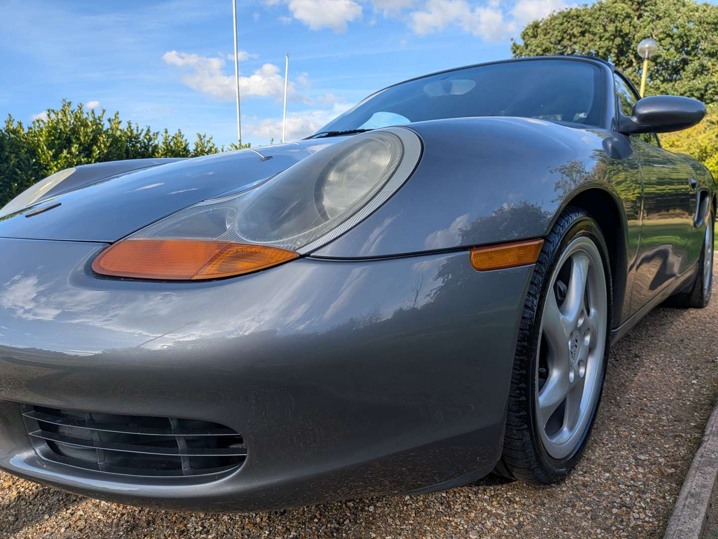 <p>2002 PORSCHE BOXSTER 2.7</p>