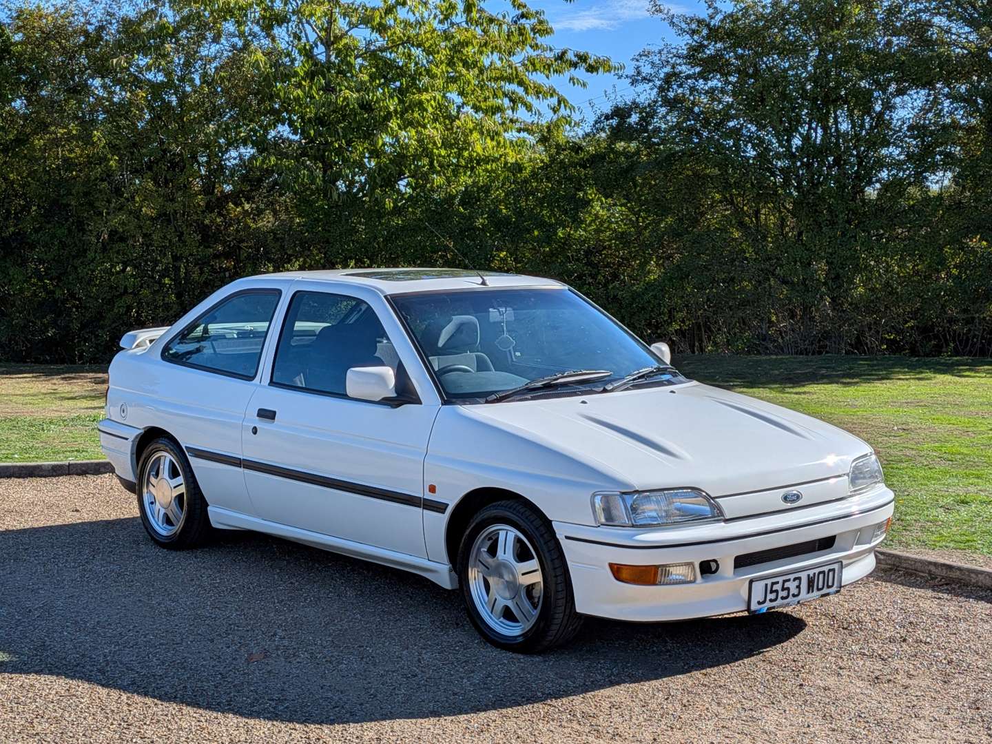 <p>1991 FORD ESCORT RS2000</p>