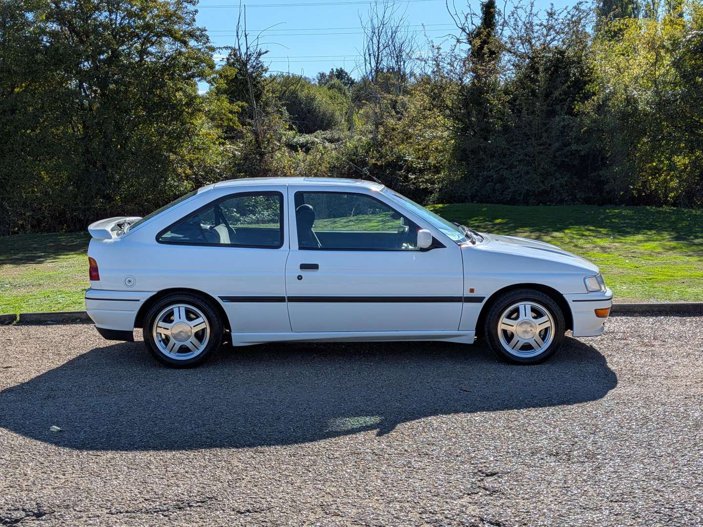 <p>1991 FORD ESCORT RS2000</p>