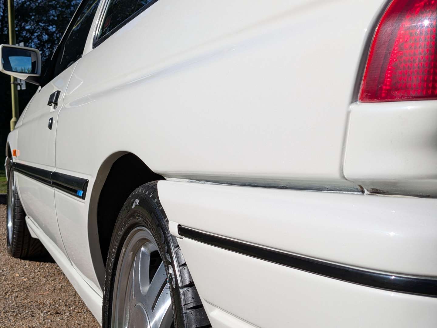 <p>1991 FORD ESCORT RS2000</p>