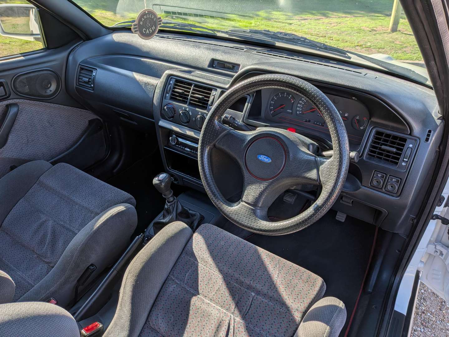 <p>1991 FORD ESCORT RS2000</p>