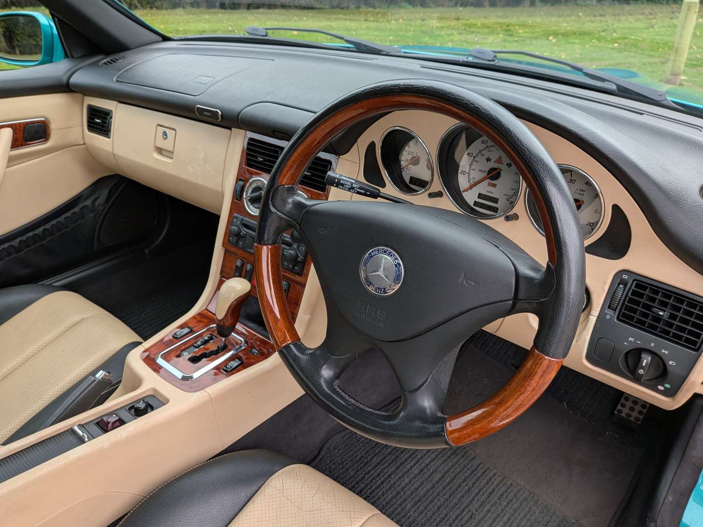 <p>2001 MERCEDES SLK 230 R170 KOMPRESSOR AUTO</p>