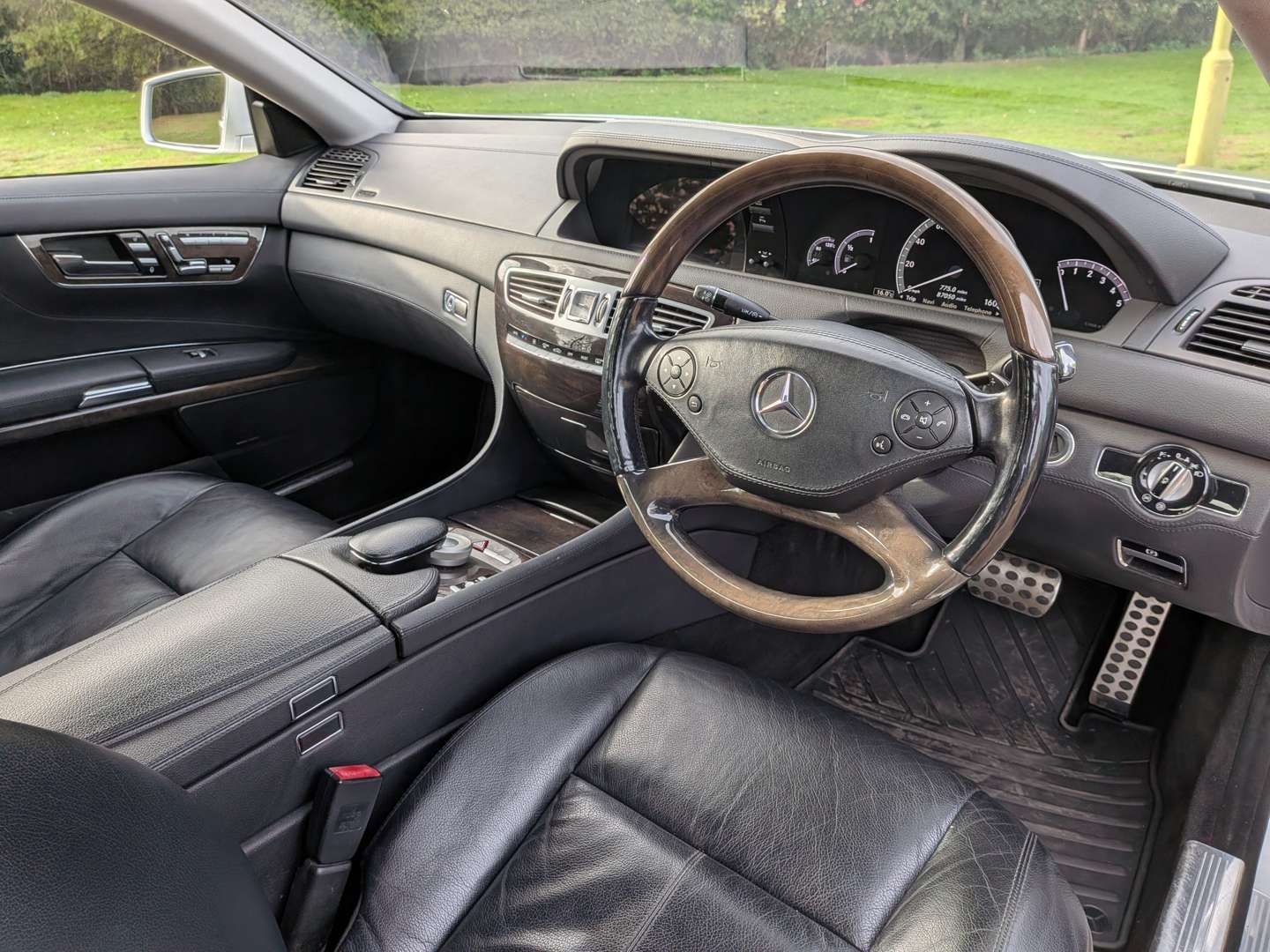 <p>2010 MERCEDES CL500 C216 BLUEEFFICIENCY AUTO</p>