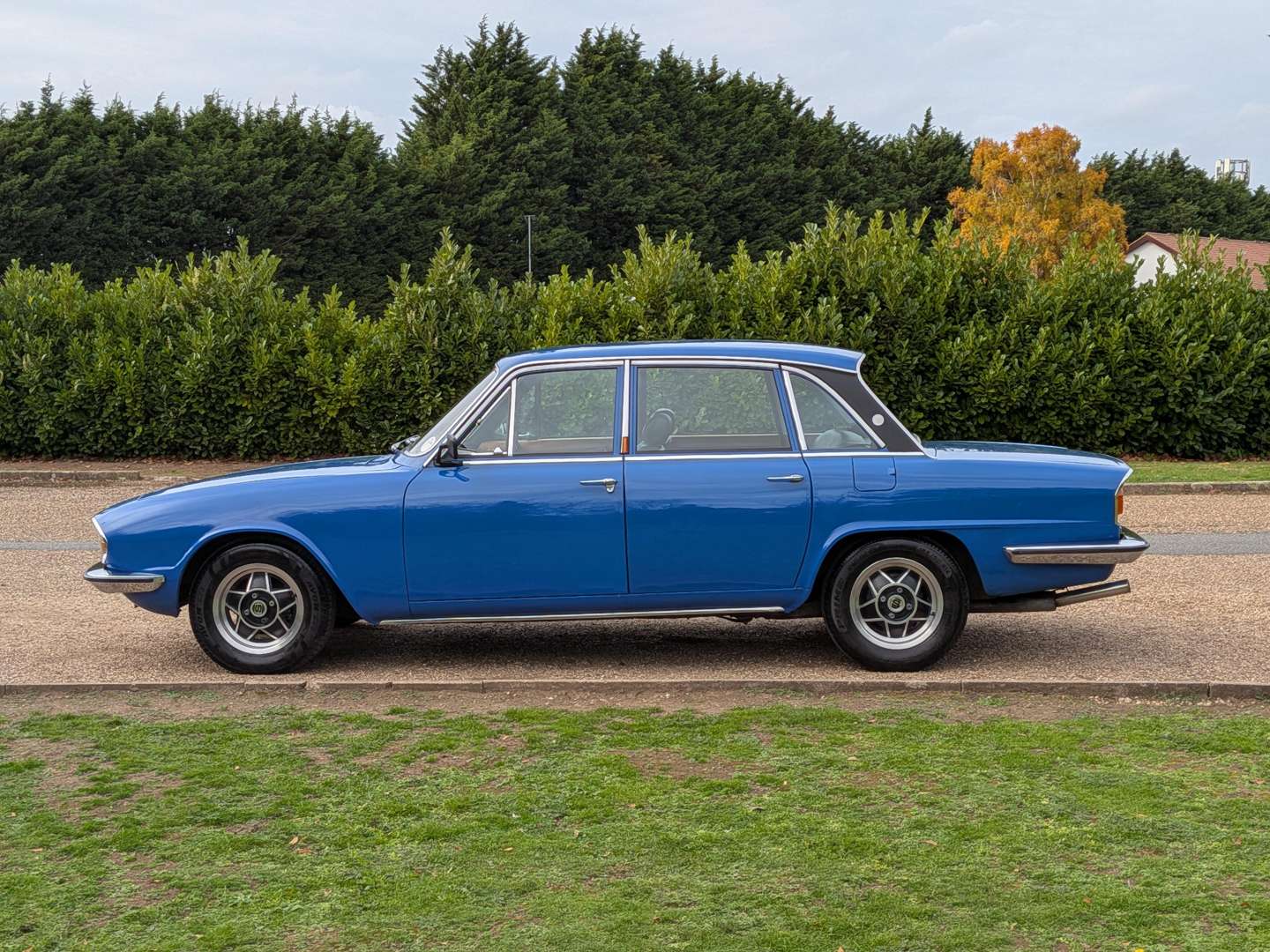 <p>1977 TRIUMPH 2500S</p>