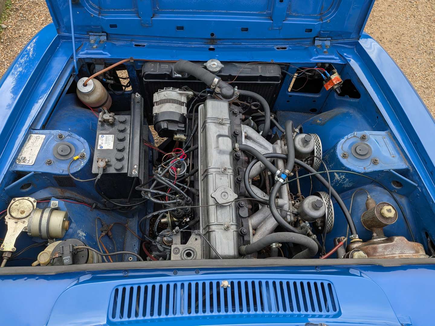 <p>1977 TRIUMPH 2500S</p>