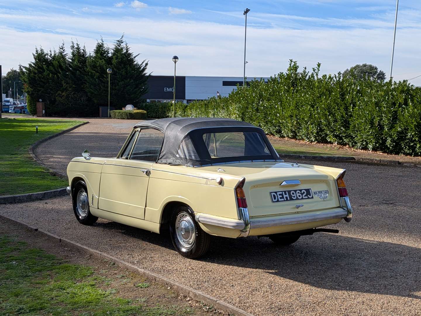 <p>1970 TRIUMPH HERALD 13/60 CONVERTIBLE</p>