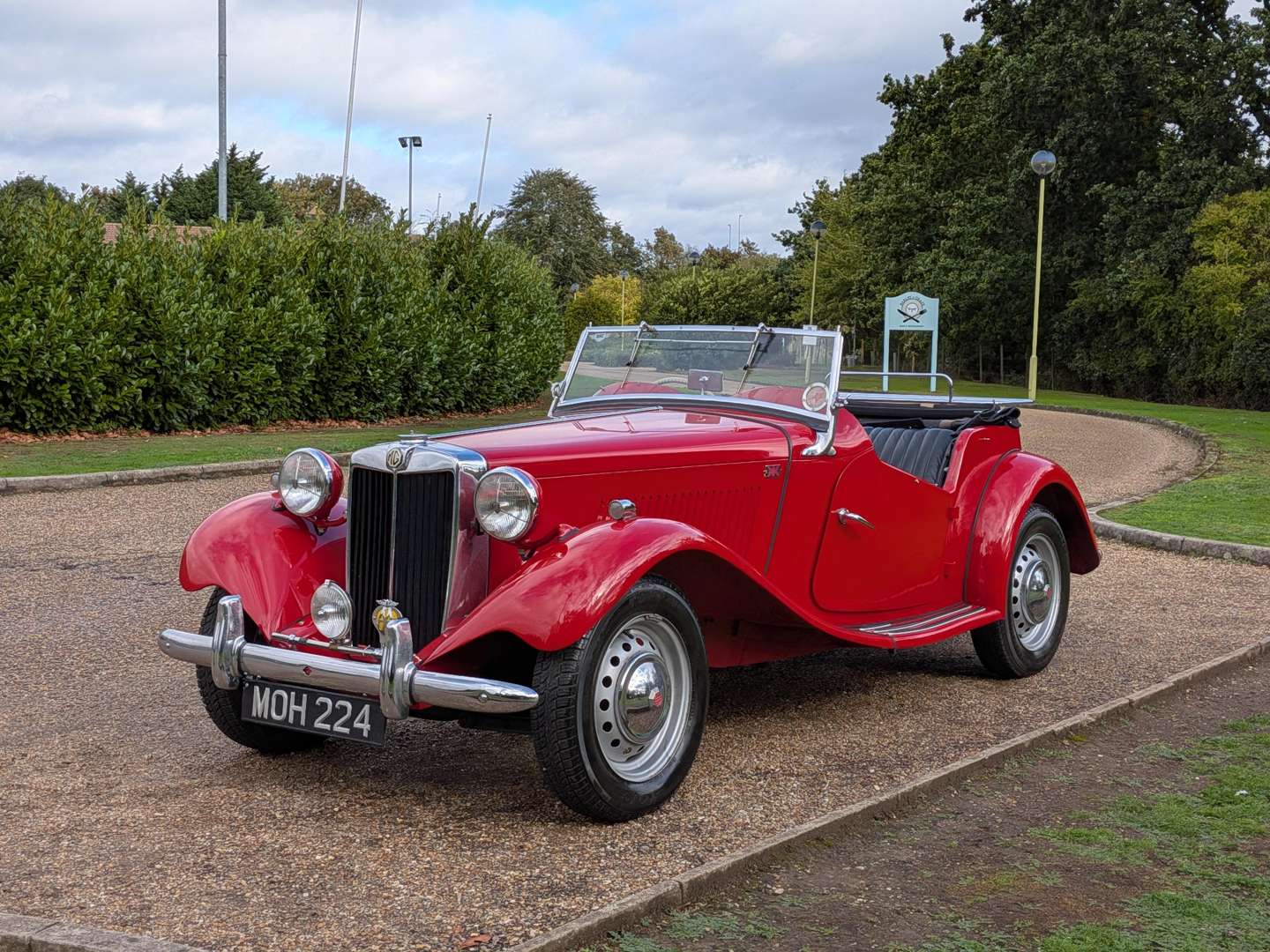 <p>1952 MG TD</p>