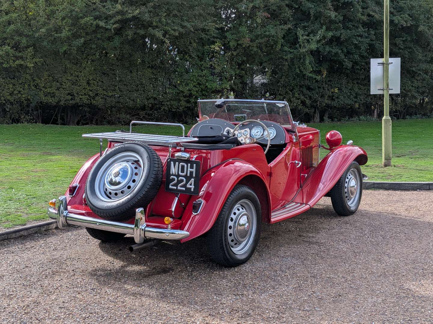 <p>1952 MG TD</p>
