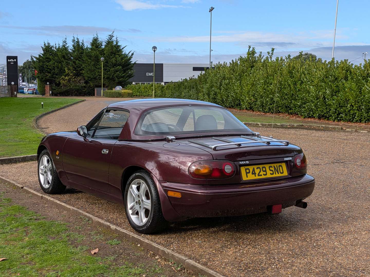 <p>1996 MAZDA MX-5 MERLOT</p>