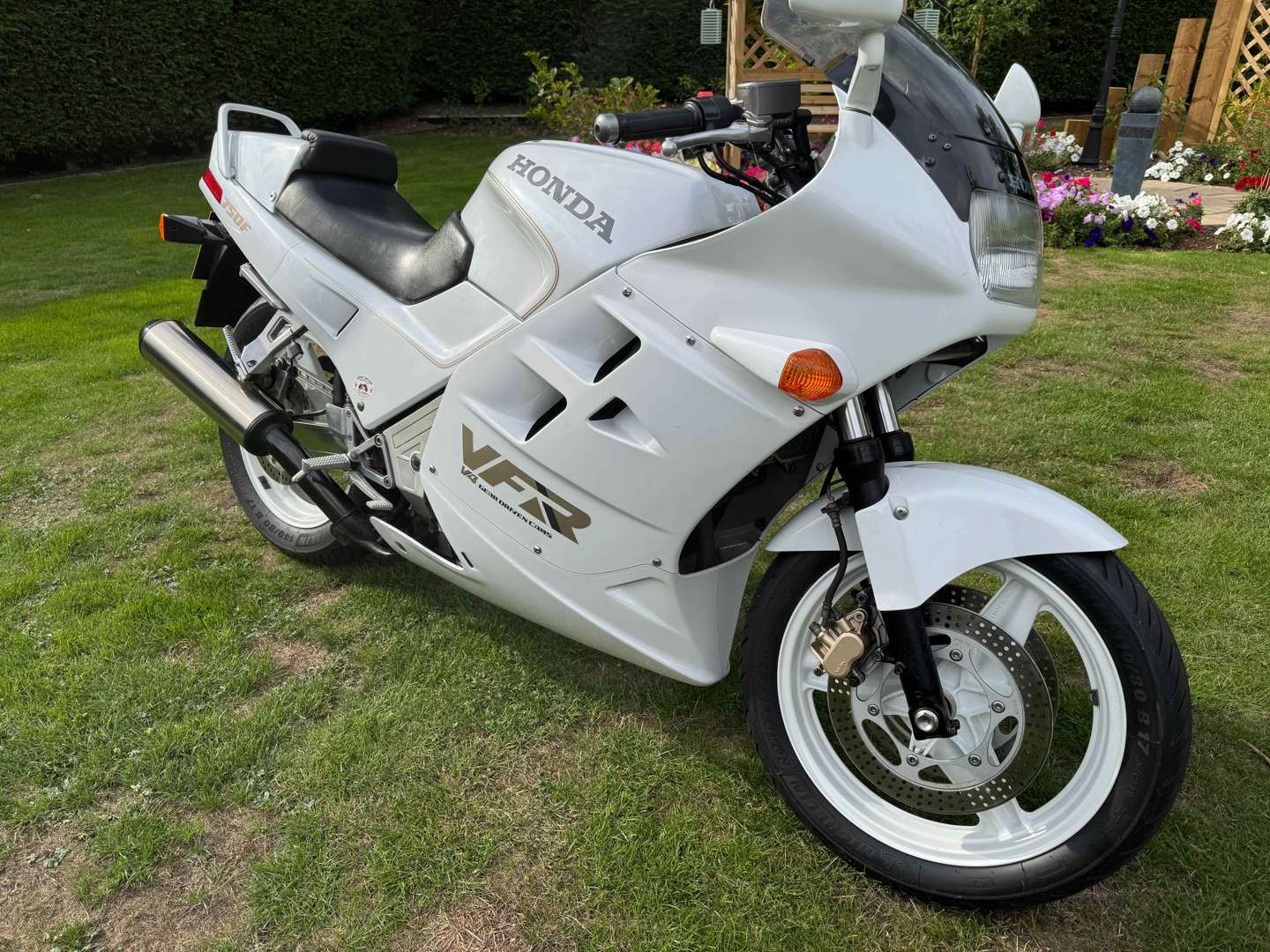 <p>1988 HONDA VFR750F-J</p>