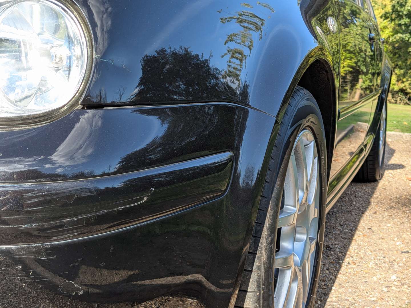 <p>2002 VW GOLF V5 AUTO</p>