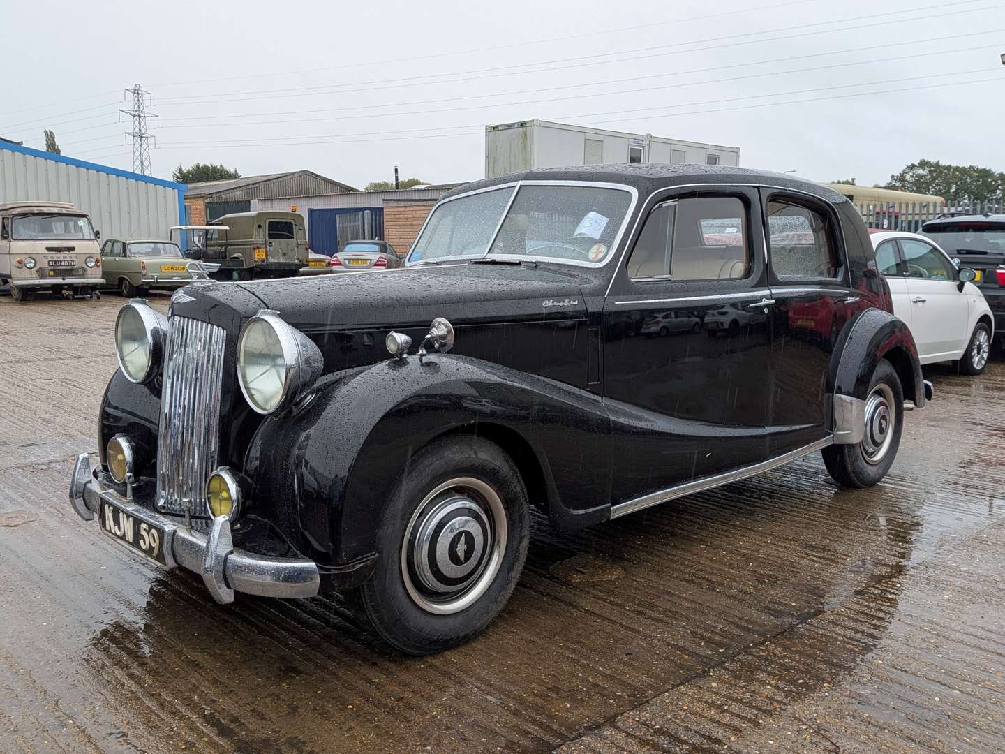 <p>1952 AUSTIN SHEERLINE</p>