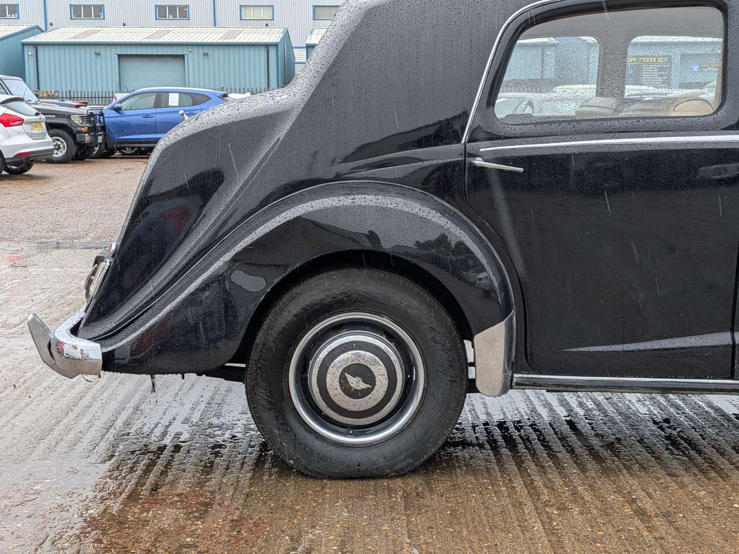 <p>1952 AUSTIN SHEERLINE</p>