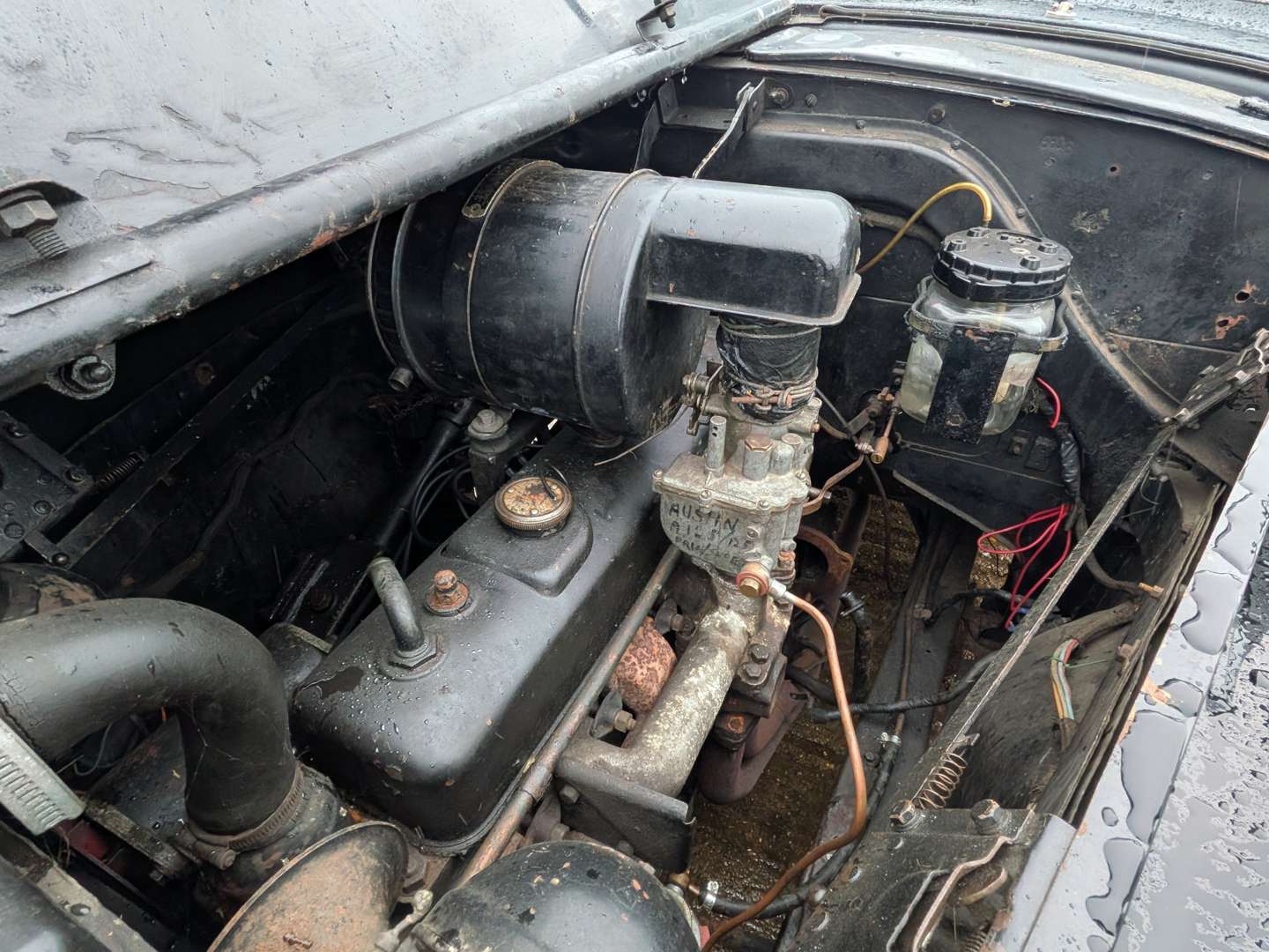 <p>1952 AUSTIN SHEERLINE</p>