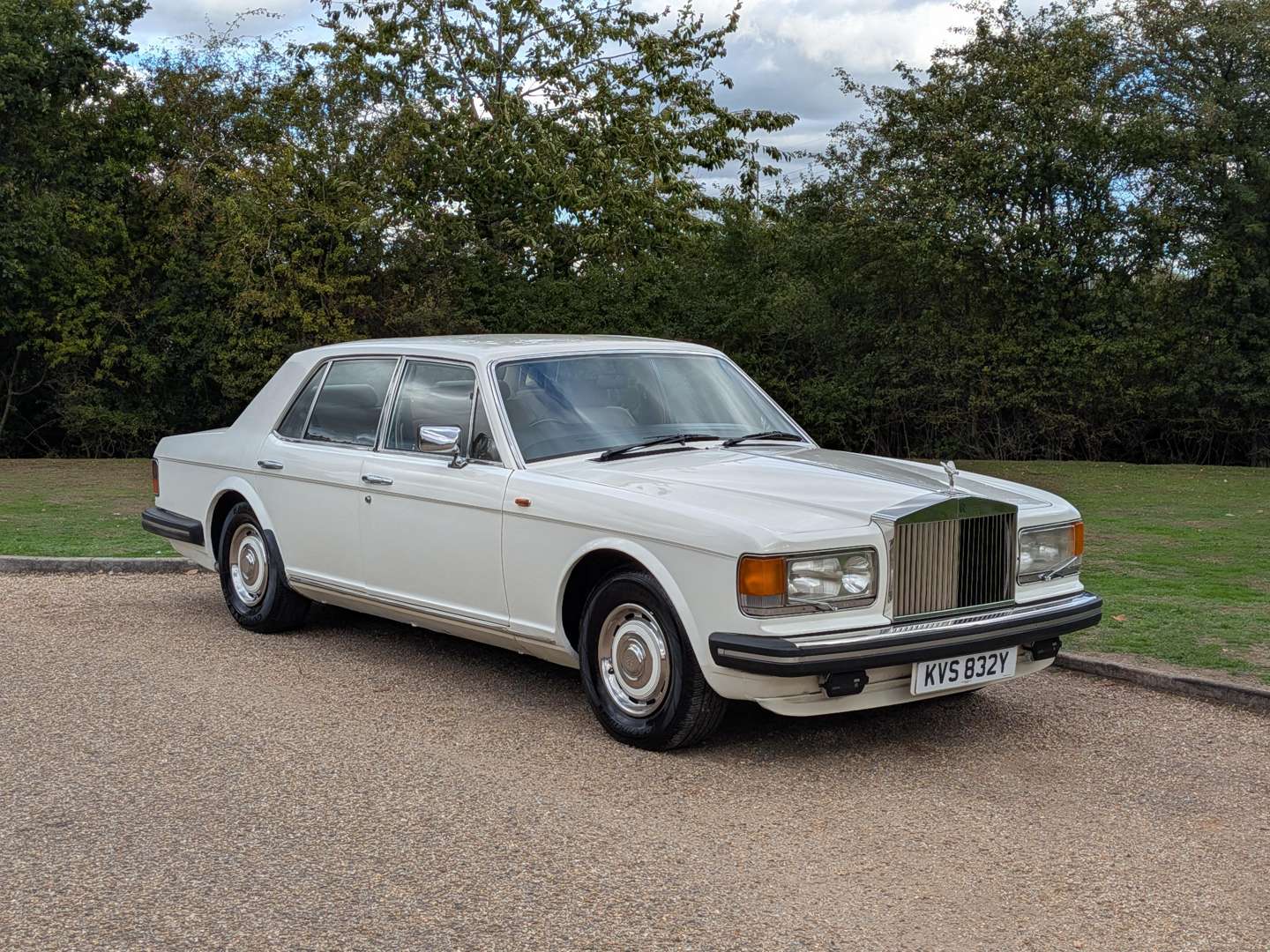 <p>1982 ROLLS ROYCE SILVER SPIRIT</p>
