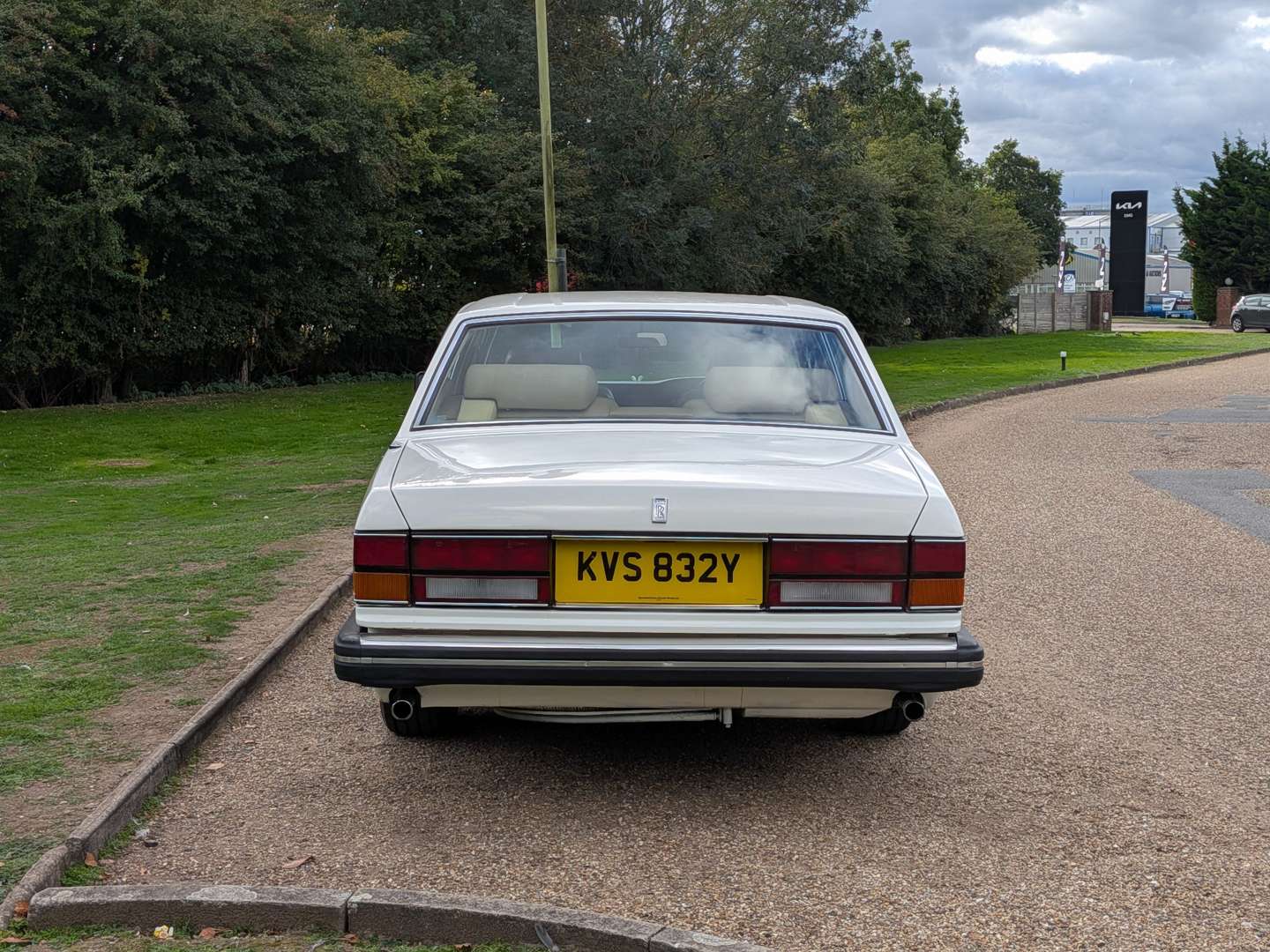 <p>1982 ROLLS ROYCE SILVER SPIRIT</p>