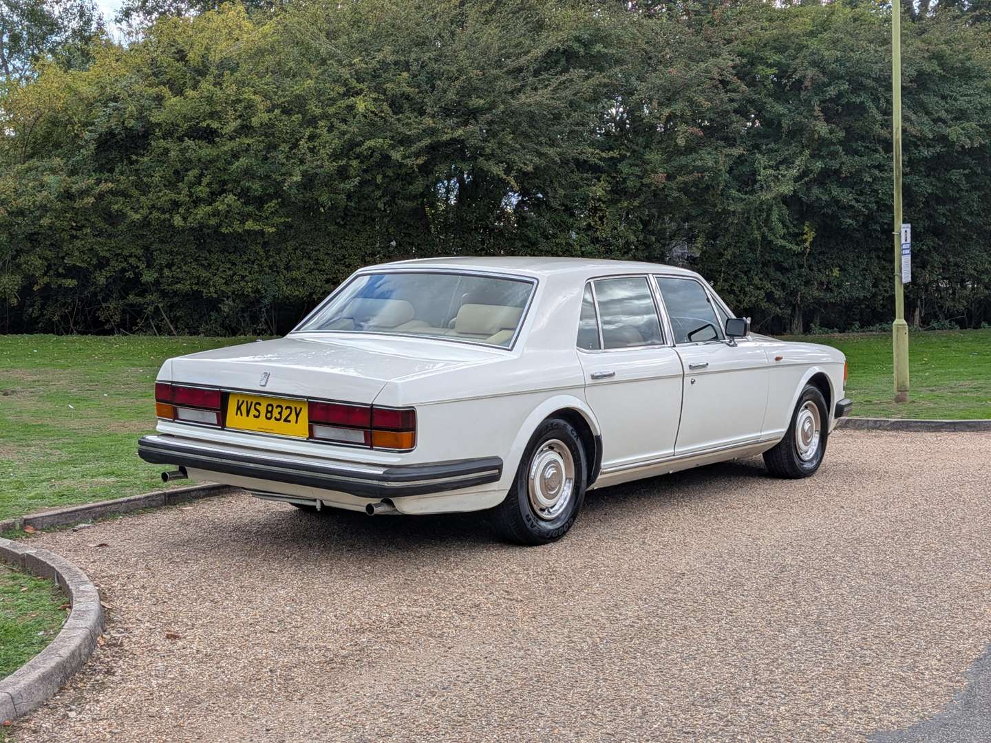 <p>1982 ROLLS ROYCE SILVER SPIRIT</p>