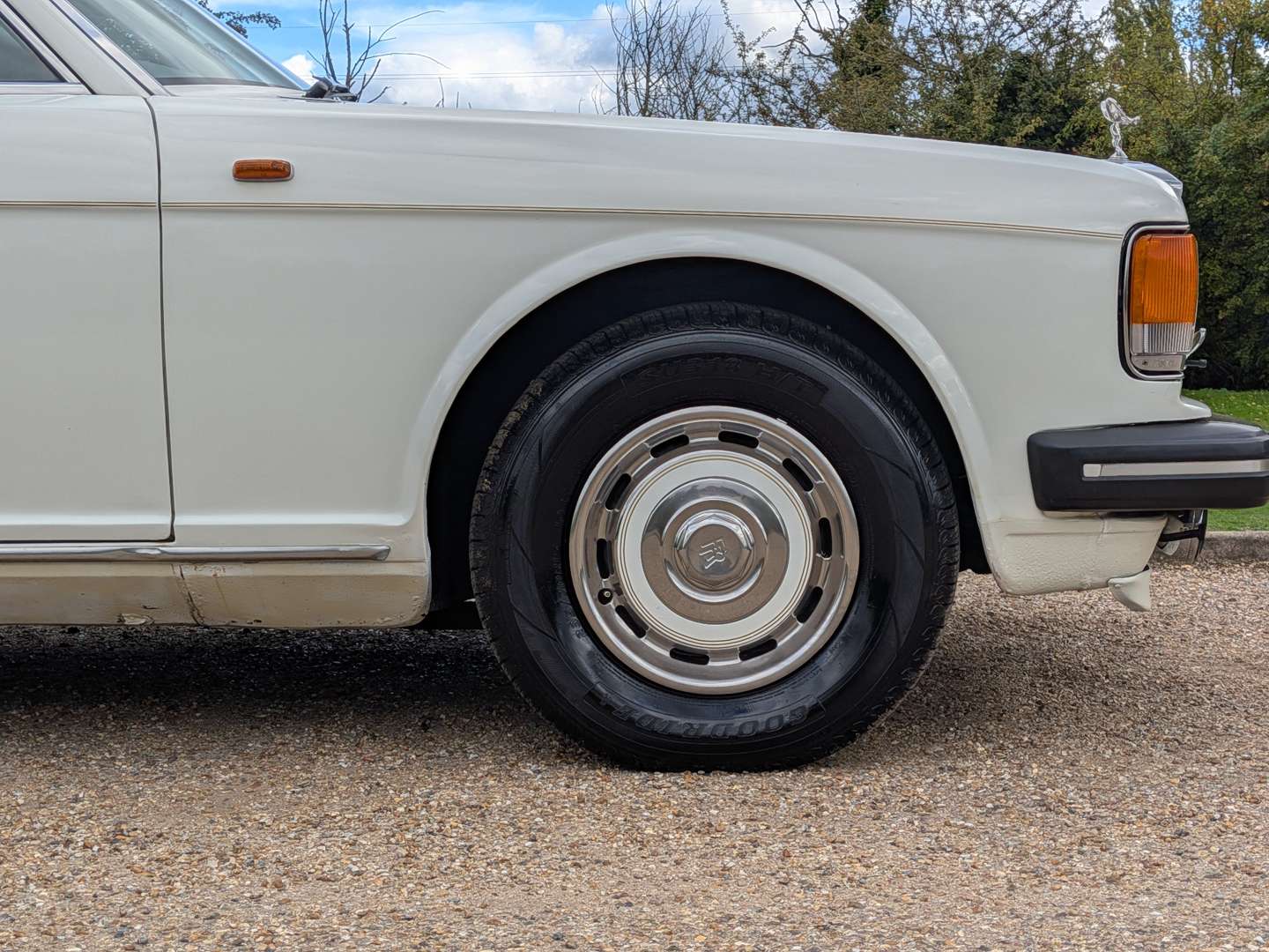 <p>1982 ROLLS ROYCE SILVER SPIRIT</p>