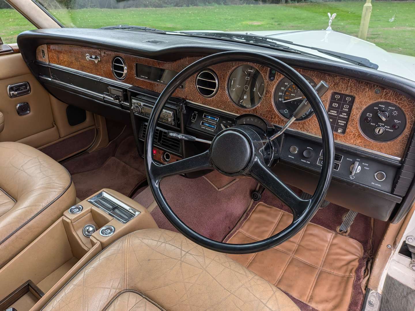 <p>1982 ROLLS ROYCE SILVER SPIRIT</p>