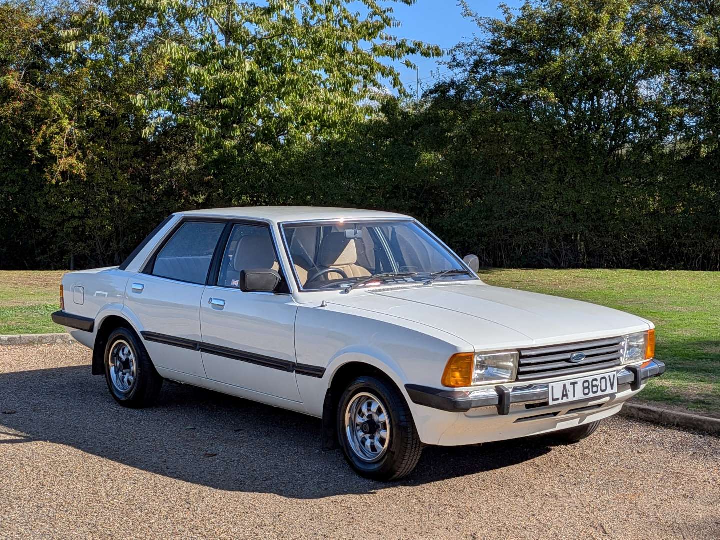 <p>1980 FORD CORTINA GL</p>