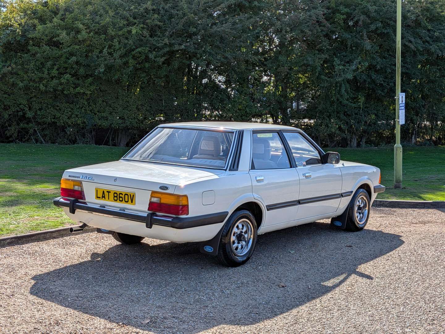<p>1980 FORD CORTINA GL</p>