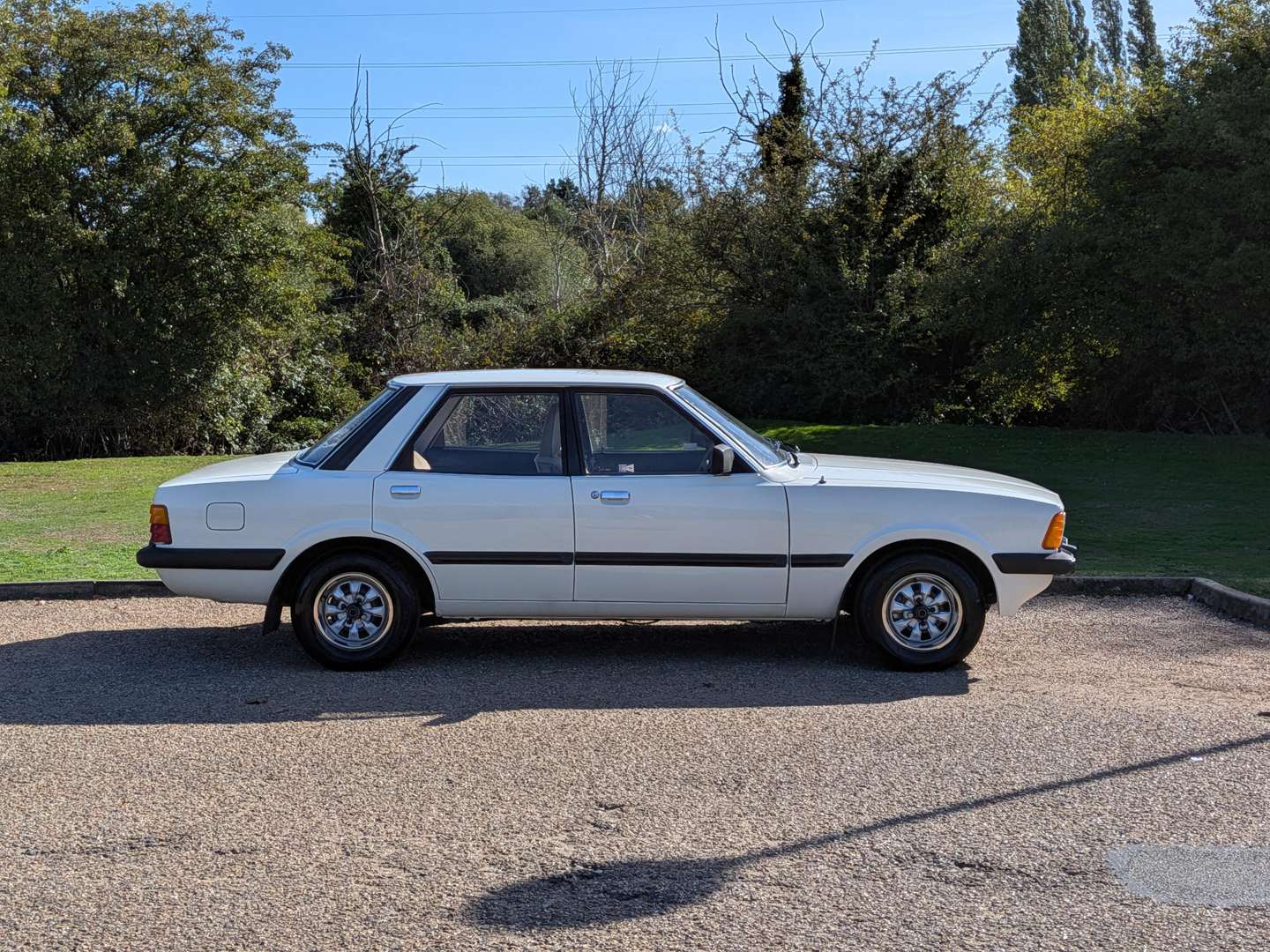 <p>1980 FORD CORTINA GL</p>