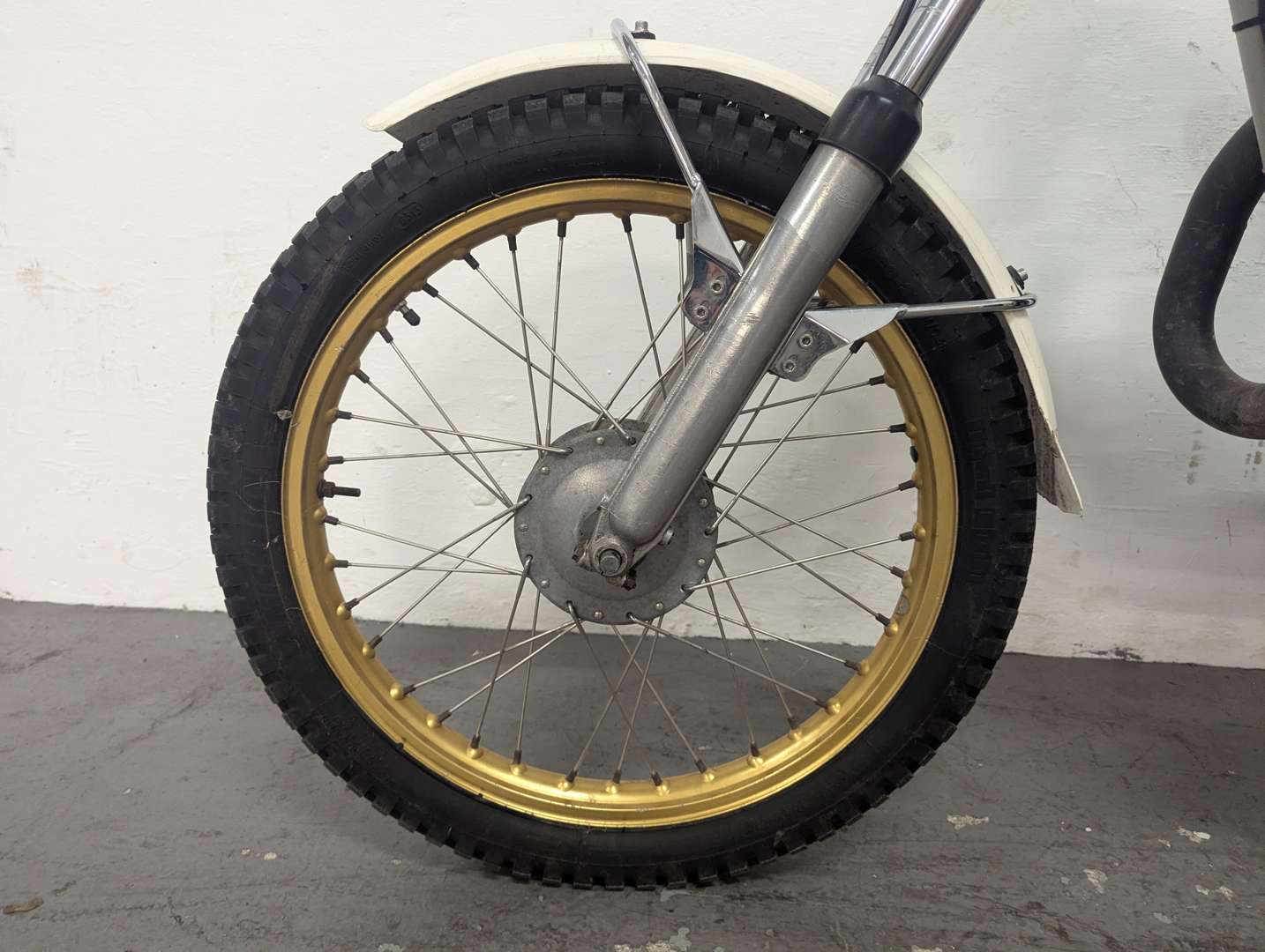<p>1976 OSSA MAR 310 TRIALS BIKE</p>