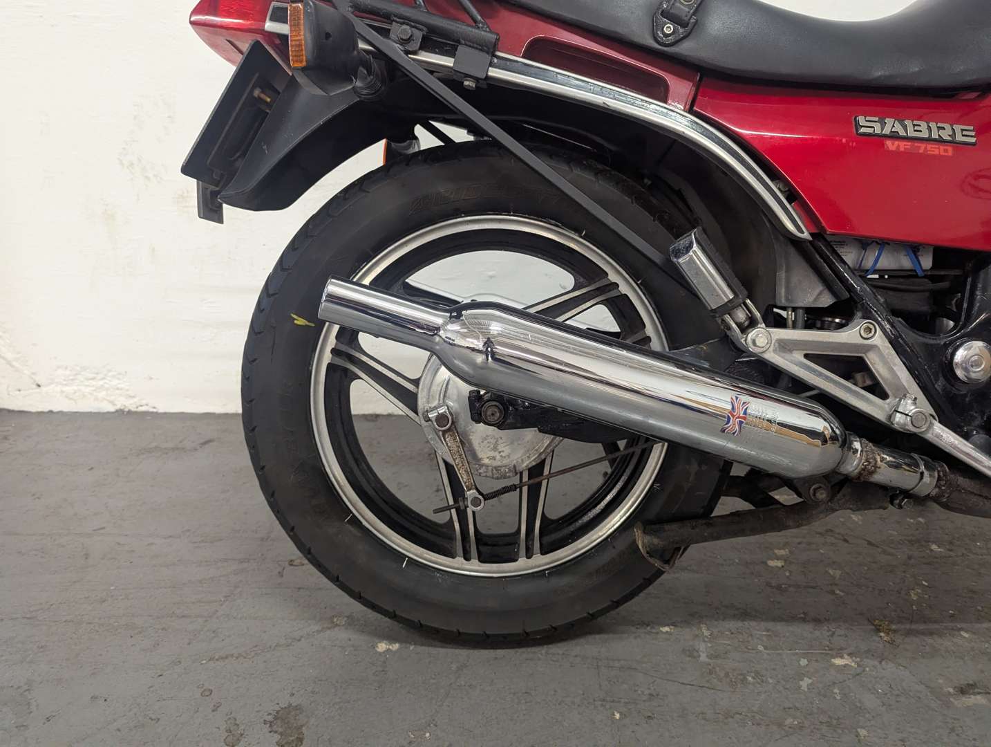 <p>1985 HONDA VF750 SABRE</p>