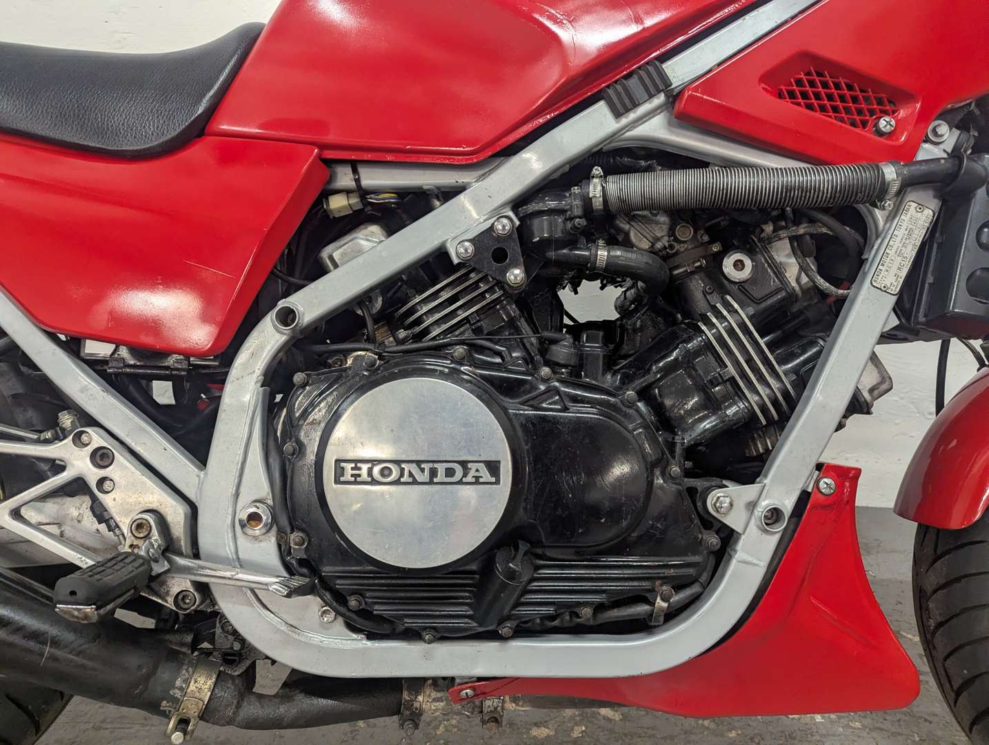 <p>1983 HONDA VF750FD</p>