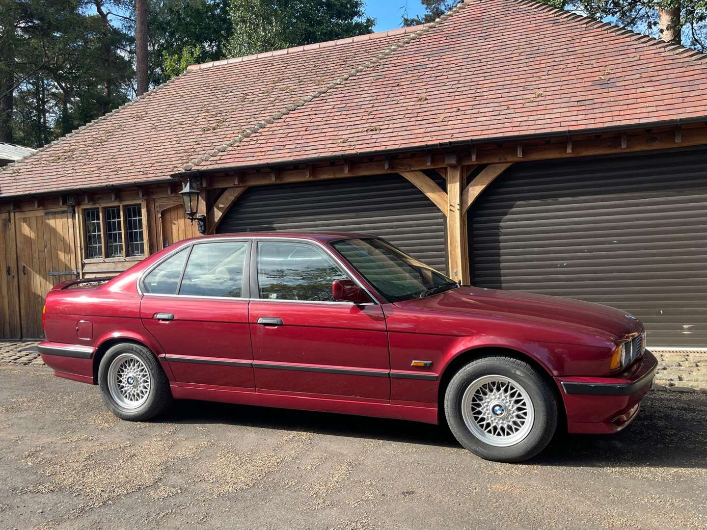 <p>1990 BMW 525 I SE AUTO</p>