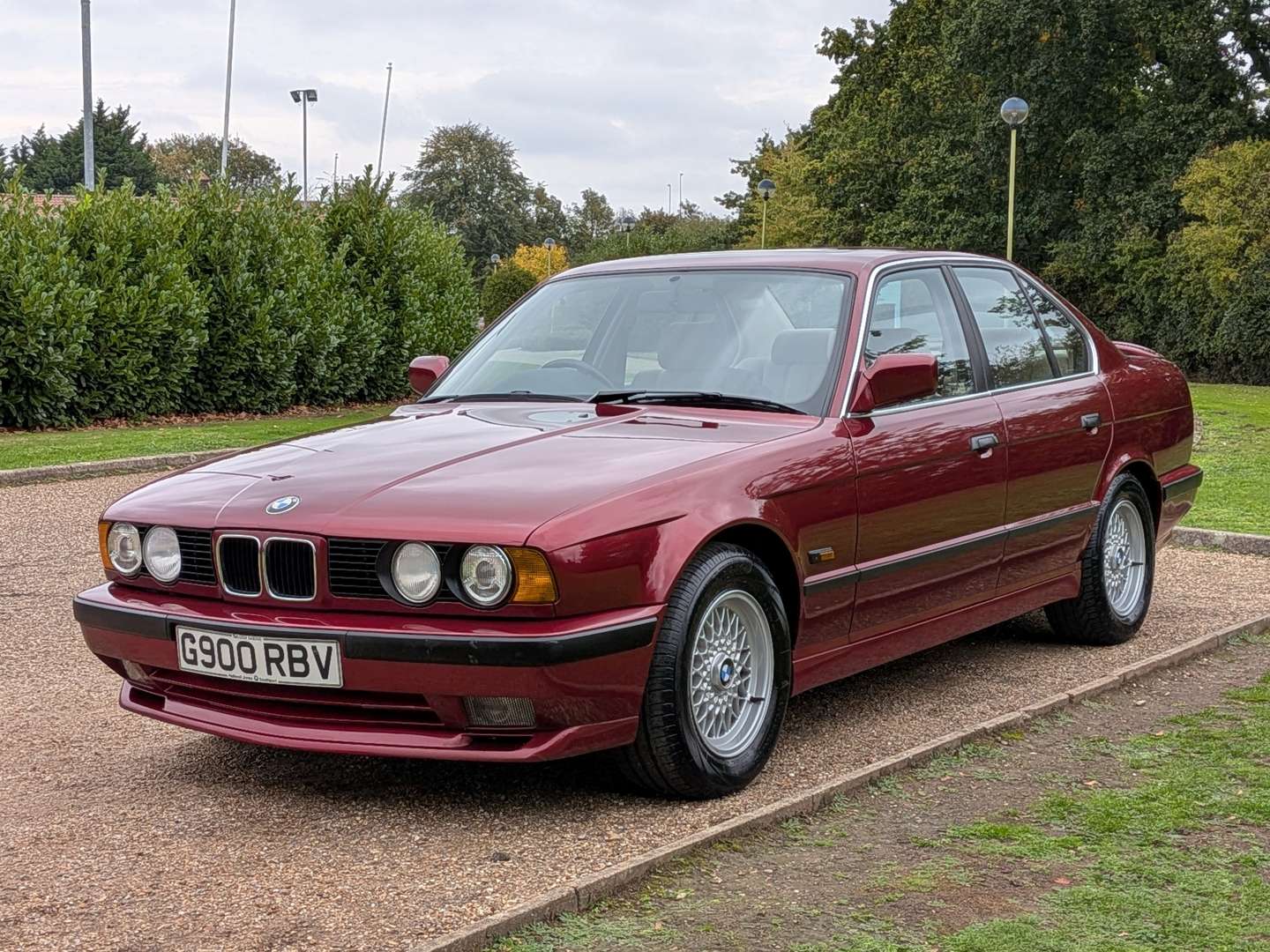 <p>1990 BMW E34 525 I SE AUTO</p>